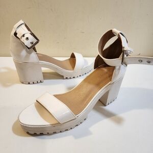 Nasty Gal White Platform Wrap Ankle Sandals size 9